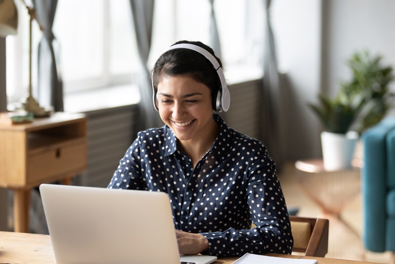 5 pasos para organizar una cena virtual
