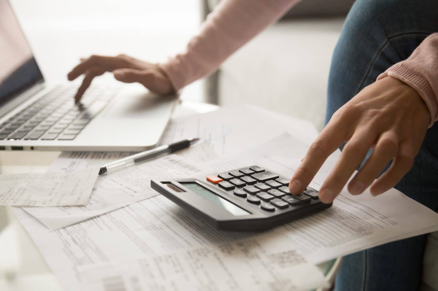 4 consejos para rendir el dinero si vive solo