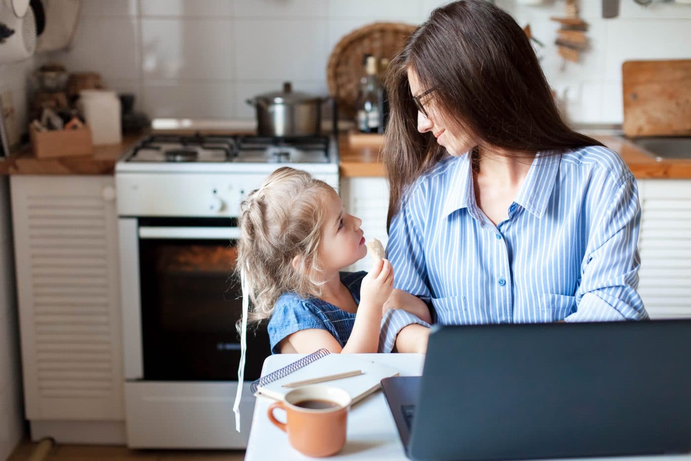 Hogar Seguro para tus Niños Pequeños: Guía Completa