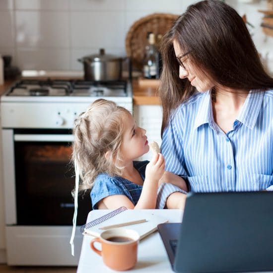 Hogar Seguro para tus Niños Pequeños: Guía Completa