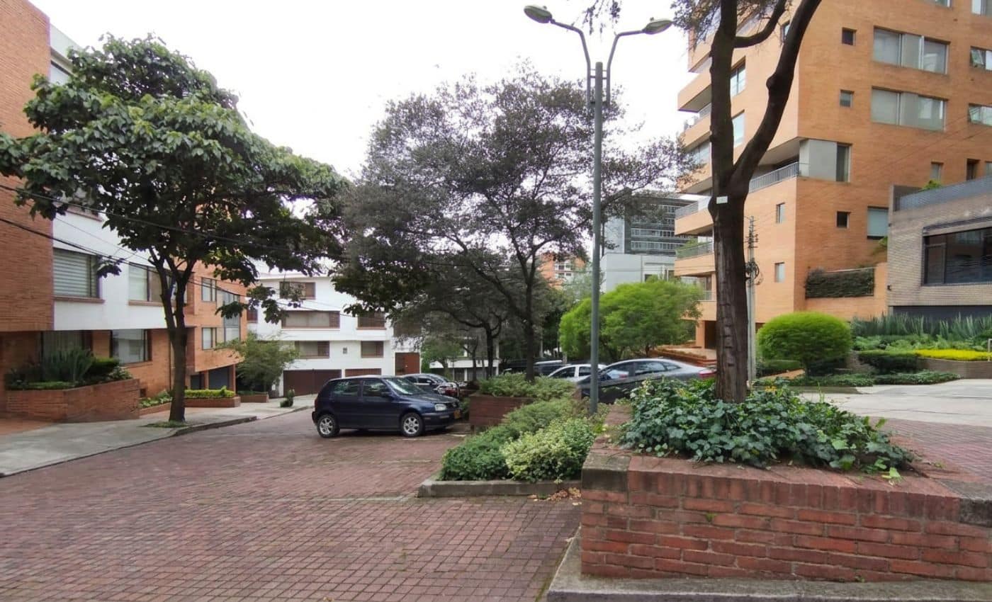 Mercado inmobiliario en Los Rosales 