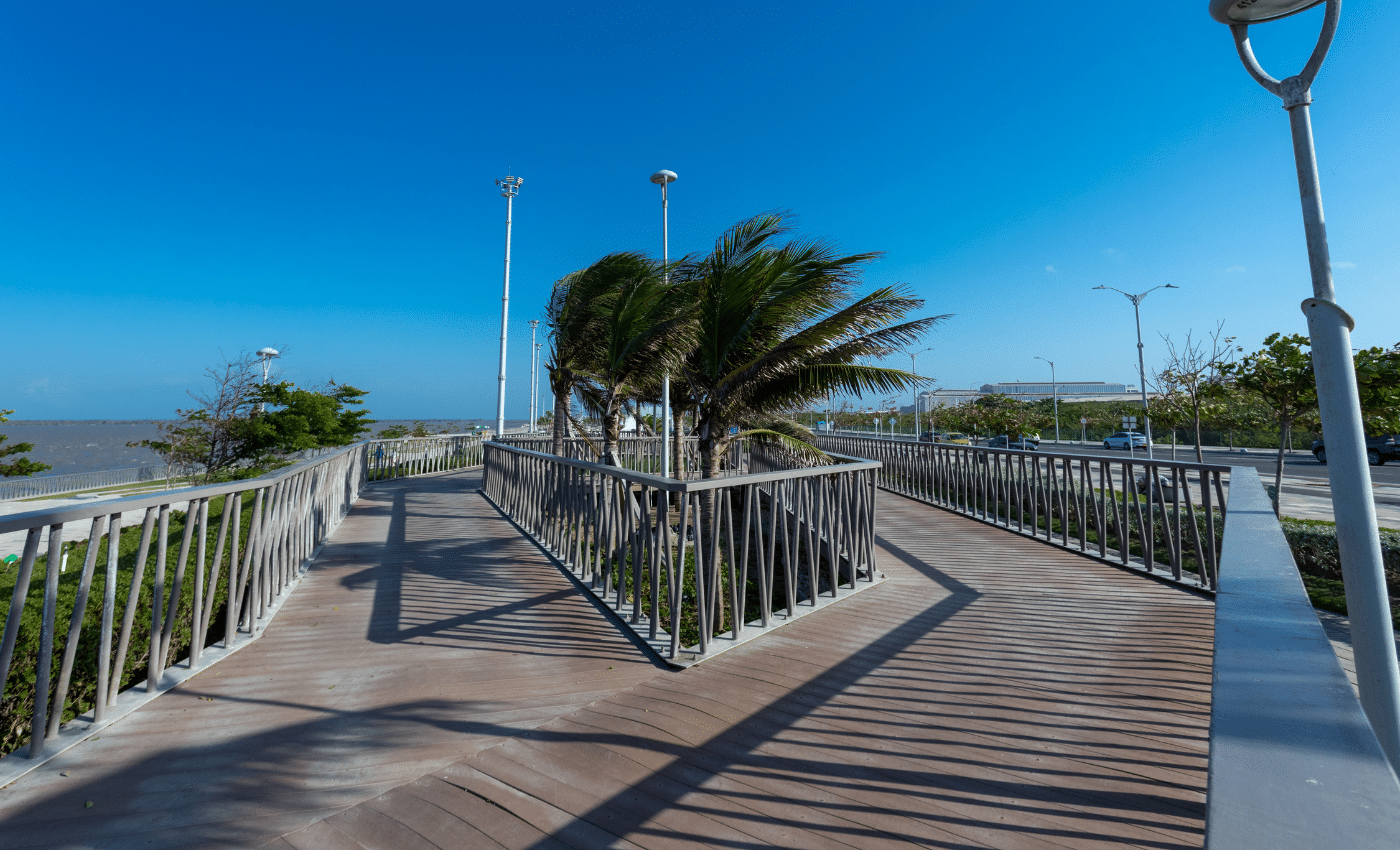 Malecón del rio